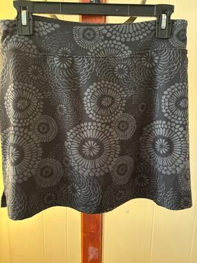 Tranquility Geometric Pattern Skort Sz Medium